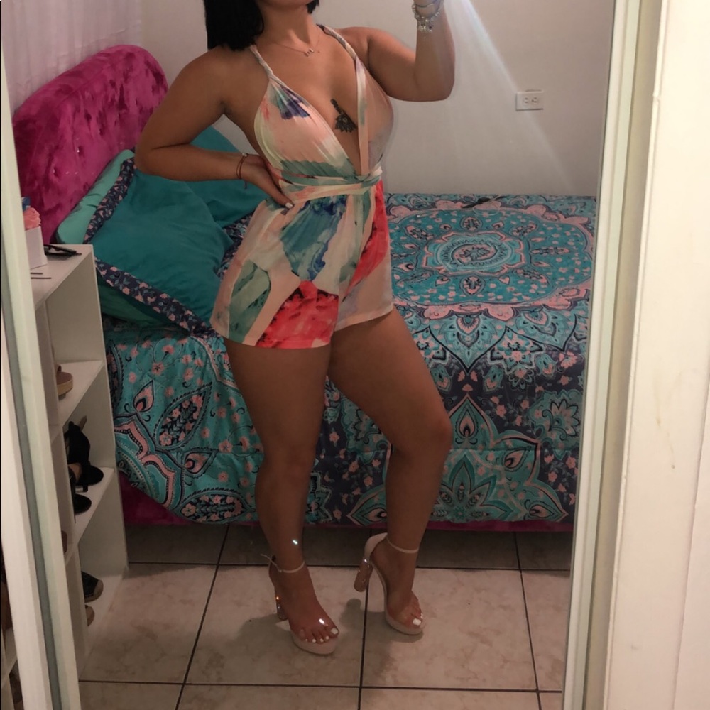 Floral romper - Picture 2 of 2